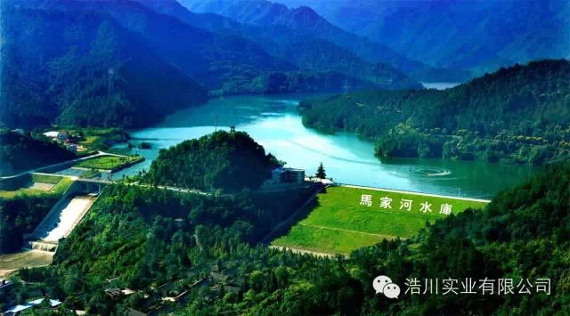 ʮ�����R�Һ�ˮ�칤��